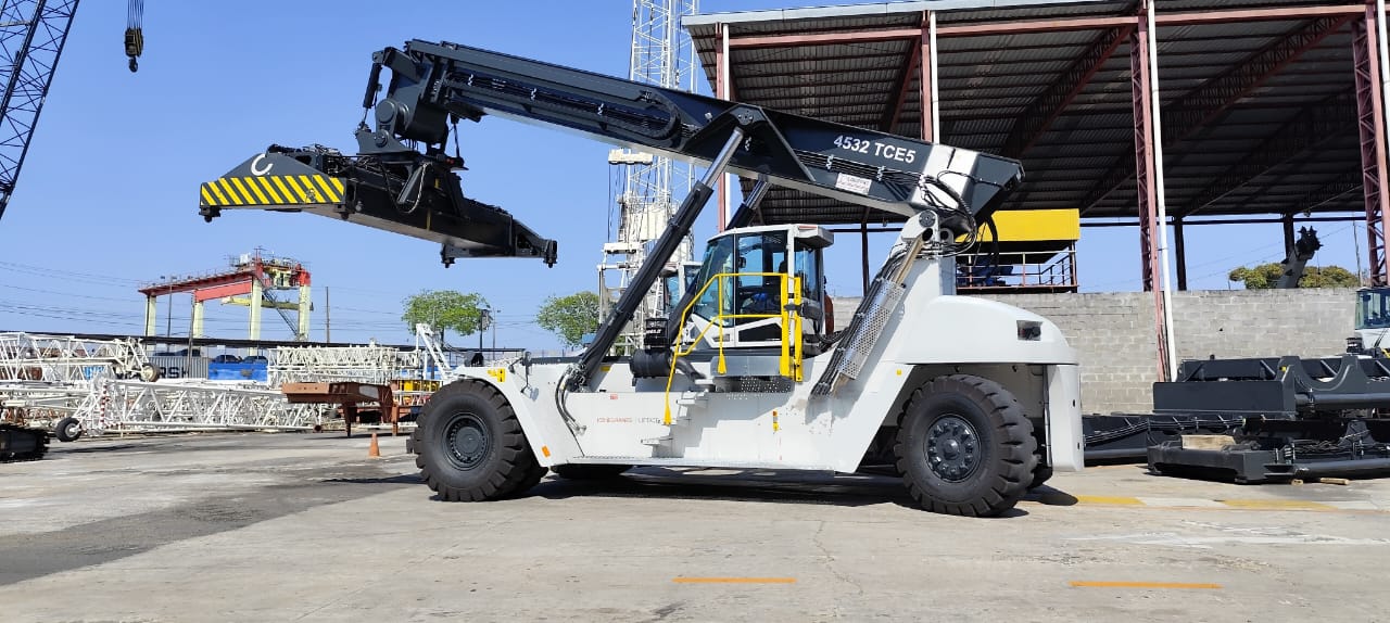 guia reach stacker